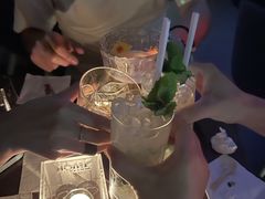 -TZ House音乐现场(来福士中心店)