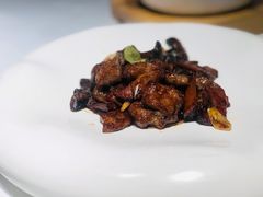 鲜牛肝菌煎M6和牛-二十四单 淮扬新味