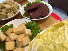 -珍巴奴毛肚牛肉小火锅(四惠店)
