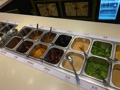 自助调料区-古关火锅店(古北水镇景区店)