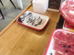 -毛辣果·贵州红酸汤牛肉火锅(西单店)
