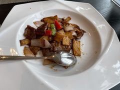 鸡枞菌雪花牛肉-莫干山郡安里度假酒店-桃尖中餐厅