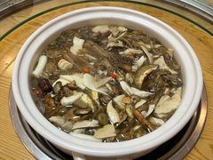 -鲜菌江湖正宗野生菌火锅