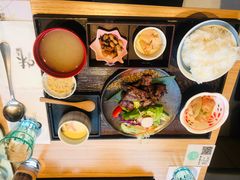 -味太助·银饭食堂(中华城店)