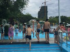 -热带风暴水上乐园(新镇路)