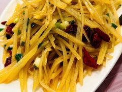 酸辣土豆丝-巴蜀飘香川菜馆(无锡大饭东湖滨路酒吧街店)