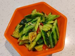 捞汁黄瓜-楚媚娘炭火蛙锅(宽厚里店)