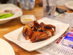 红烧乳鸽-新世界餐厅(万达店)