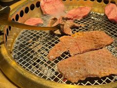 -铭牛烧肉·和牛海鲜自助(高新月牙湖店)