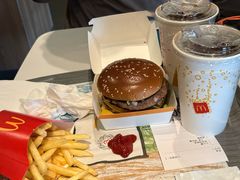 -麦当劳(电白服务区店)