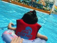 -青岛东方影都融创水世界