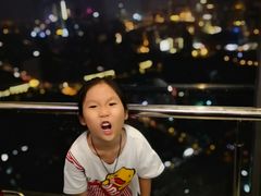 -天塔旋转餐厅