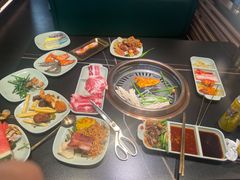 -梨花自助烤肉(西三旗万象汇黑金店)