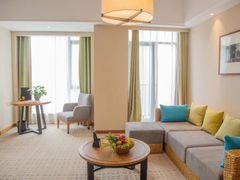 -三岔湖环球融创天堂洲际酒店水乐园