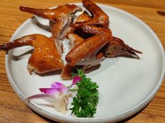 -清真·小梅鸽香港餐厅·小鼎玖煲(立丰城店)
