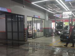 -哈贝卡汽车服务连锁(高新二路店)