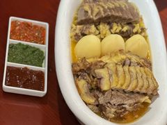 -白鹿苑蒙餐(鄂温克宾馆店)