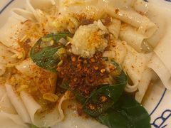 标准油泼面-陕西大厦中餐厅(陕西驻沪办店)