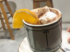 -In Cafe隐食研室