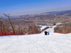 -庙香山滑雪场