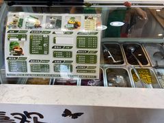 -津椰本·海南正宗椰奶清补凉(店一店)