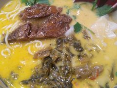 -证大大拇指广场(芳甸路店)