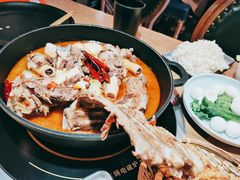 -沪小胖小龙虾(淮海中路旗舰店)