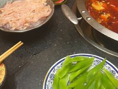 -沸炉重庆老火锅(军事博物馆店)