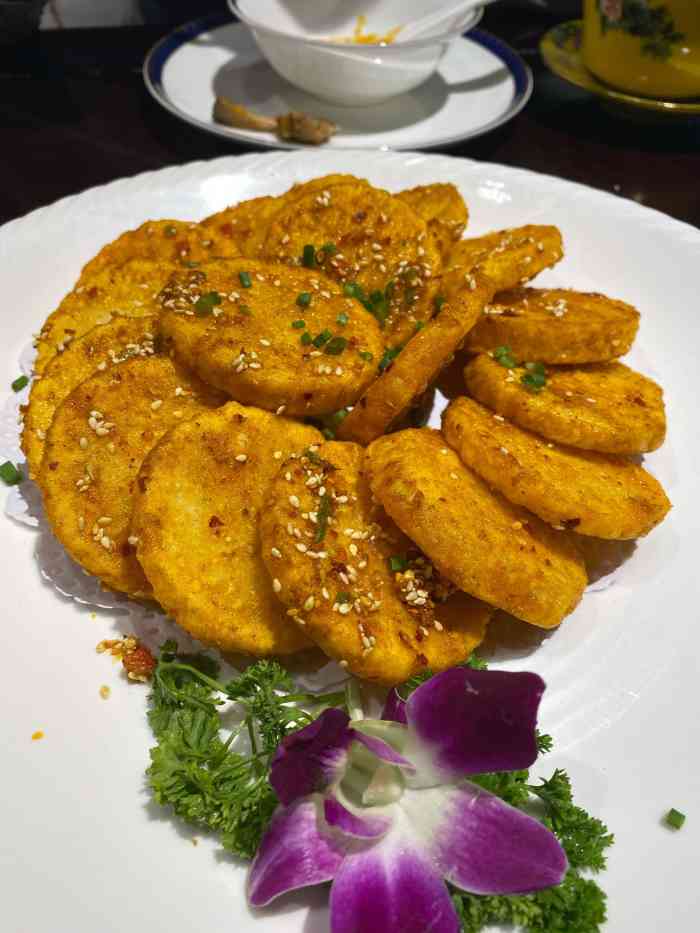 雅君羊羔肉(朝阳民惠城店)-"到达西宁第一顿～ 找了个看上去干净大气