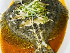 -南海底小海鲜·湘菜(鲁巷吴家湾店)