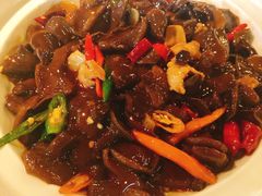 小炒黑牛干菌-胡桃里音乐酒馆(东区店)