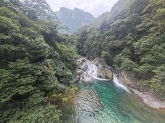 -三叠泉瀑布
