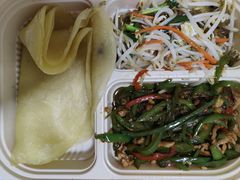 -老郑家东北春饼(龙悦居店)