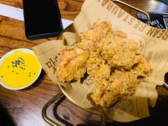 经典韩式炸鸡-明洞阿姨·韩式酱蟹烤肉·创意料理(三元桥店)