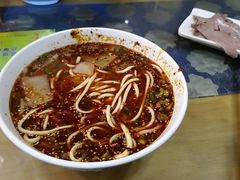 牛肉面-吾穆勒蓬灰牛肉面·清真(北滨河中路店)
