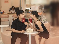 -经典婚纱摄影美学馆·私人定制