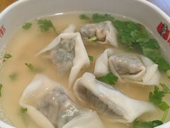 青菜馄饨-南城香·饭香串香馄饨香(花园北路店)