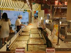 -山焱·炭火自助烤肉(周浦万达店)