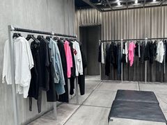 -BALENCIAGA(恒隆广场店)