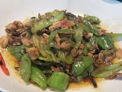 -秀儿四九城·新京菜(亚运村鸟巢店)