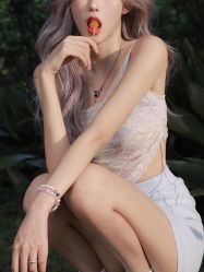 -TOP HAIR SALON