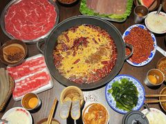 -萍姐火锅·公路夜市(武汉首店)