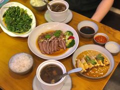 -e公馆鹅肉饭店·潮汕卤鹅(西平店)