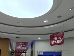 -雅悦齿科(顾村公园店)