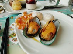 -亚洲国际大酒店·云顶阁旋转自助餐厅