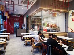 大堂-百事佳烧鸭牛腩(上海虹桥站店)