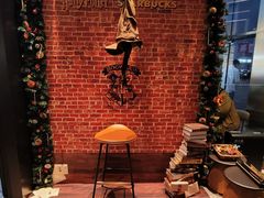 -星巴克臻选(上海合生汇1F店)