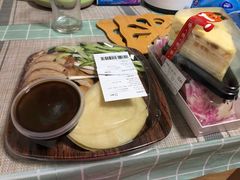 -盒马鲜生(莱蒙都会店)