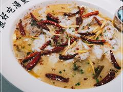 -江渔儿酸菜鱼·拔草餐厅(虎门君乐汇店)