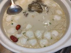 -黄泥岗·地道湖北菜(奥特莱斯店)